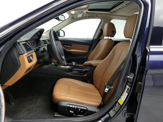 Photo of 2015 Blue BMW 328