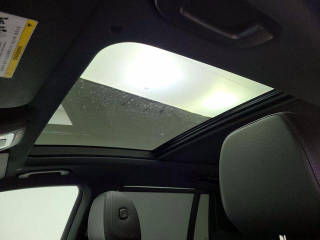 Photo of 2022 Black Mercedes-Benz GLS 450