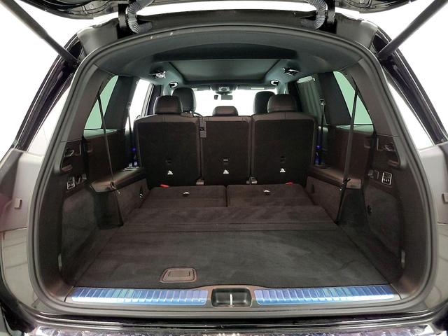 Photo of 2022 Black Mercedes-Benz GLS 450