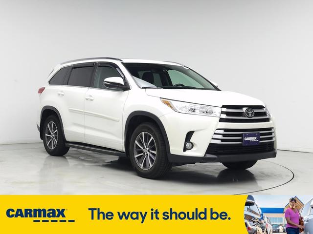 2017 Toyota Highlander