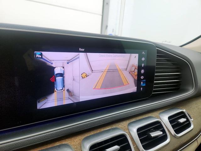 Photo of 2020 White Mercedes-Benz GLE 350