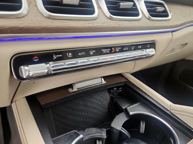 Photo of 2020 White Mercedes-Benz GLE 350