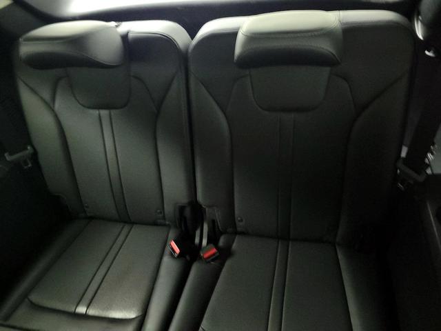 Photo of 2022 Gray Kia Sorento