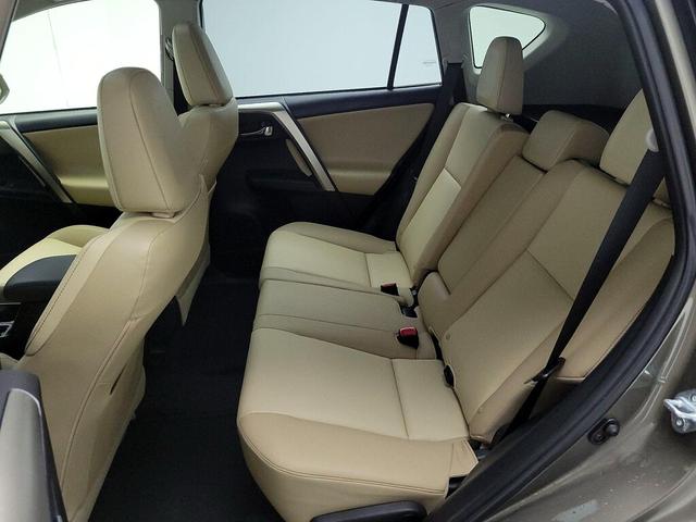Photo of 2015 Brown Toyota RAV4