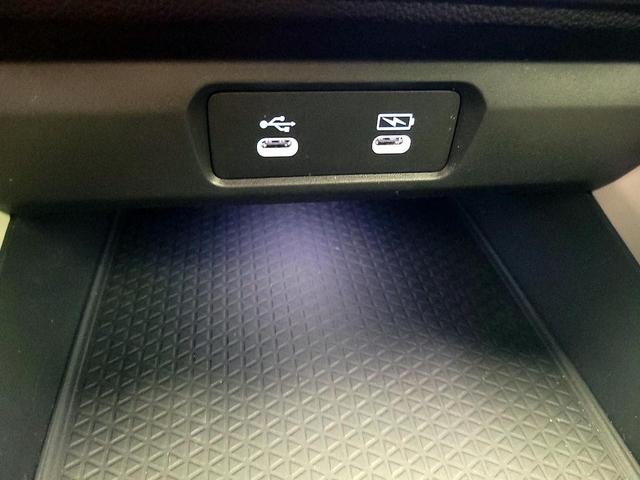 Photo of 2024 White Honda Accord