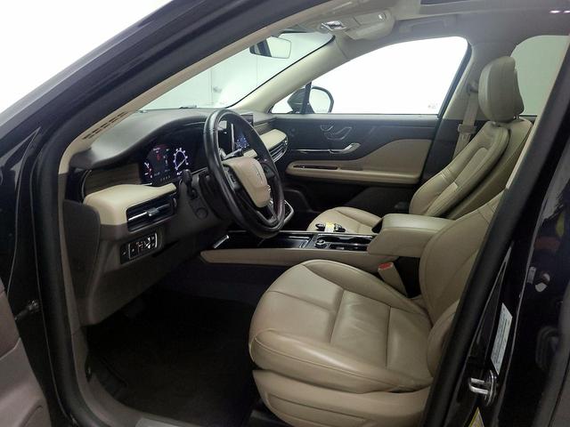 Photo of 2020 Black Lincoln Corsair