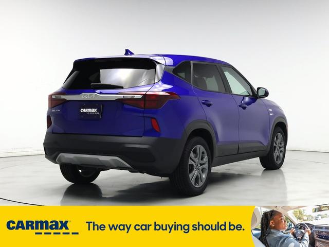Photo of 2022 Blue Kia Seltos