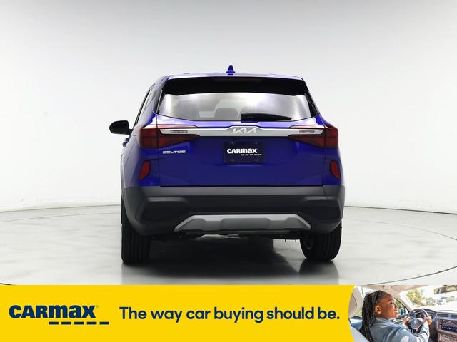 Photo of 2022 Blue Kia Seltos