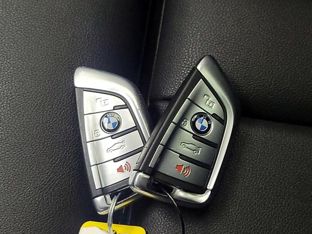 Photo of 2019 Black BMW X5