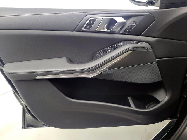 Photo of 2019 Black BMW X5
