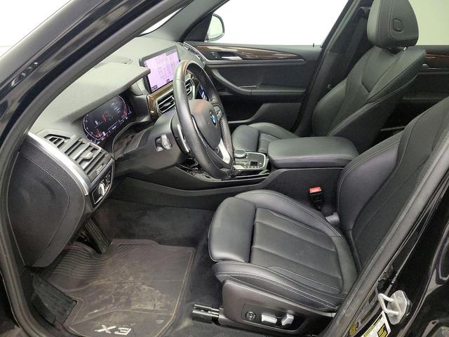 Photo of 2022 Black BMW X3