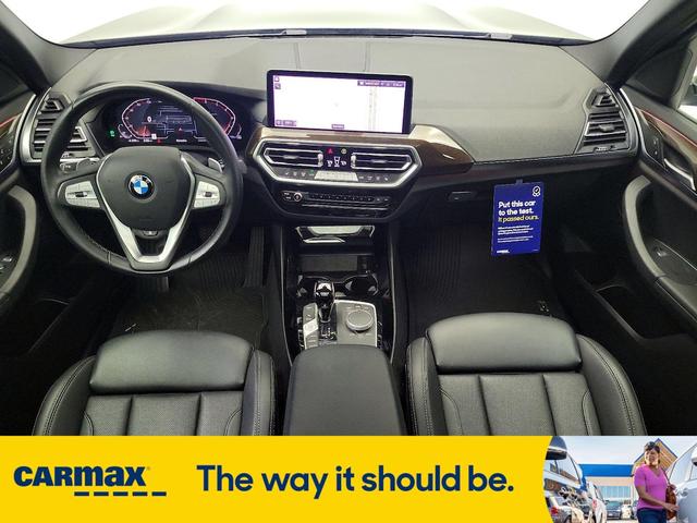 Photo of 2022 Black BMW X3