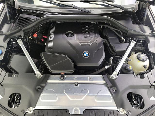 Photo of 2022 Black BMW X3