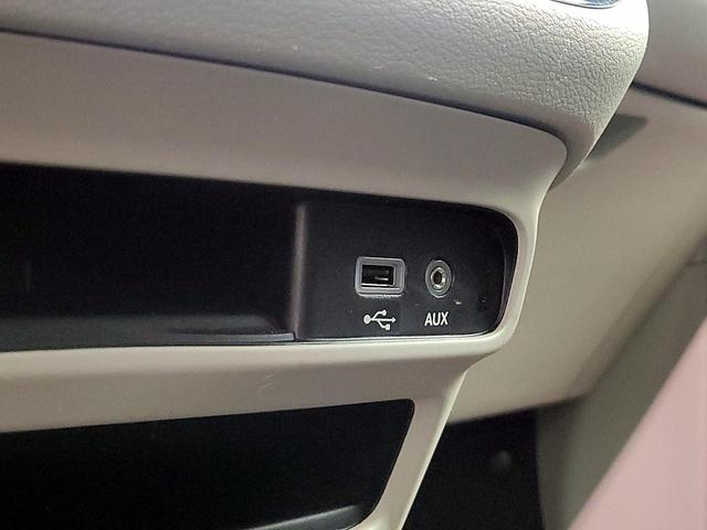 Photo of 2020 Gray Chrysler Pacifica