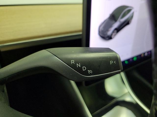 Photo of 2020 Gray Tesla Model Y