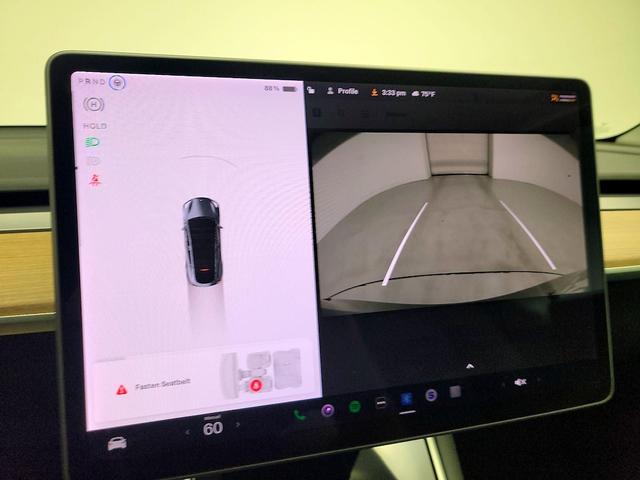 Photo of 2020 Gray Tesla Model Y