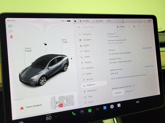 Photo of 2020 Gray Tesla Model Y