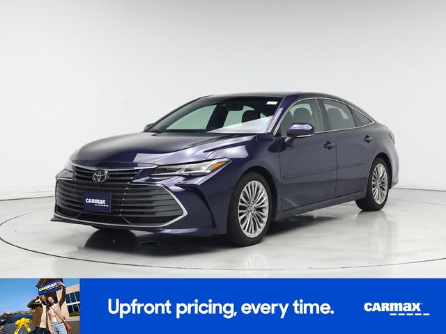 Photo of 2019 Blue Toyota Avalon