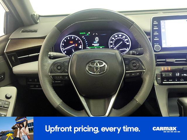 Photo of 2019 Blue Toyota Avalon
