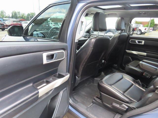 Photo of 2021 Blue Ford Explorer