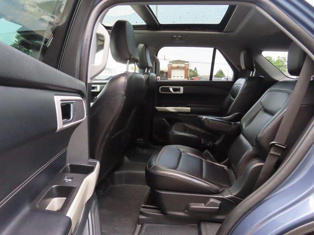 Photo of 2021 Blue Ford Explorer