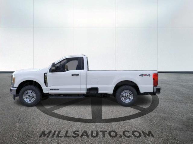 Photo of 2025 Oxford White Ford F-250
