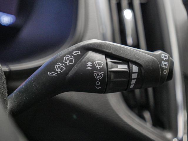 Photo of 2024 Black Metallic Ford Edge