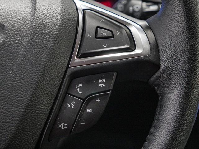 Photo of 2024 Black Metallic Ford Edge