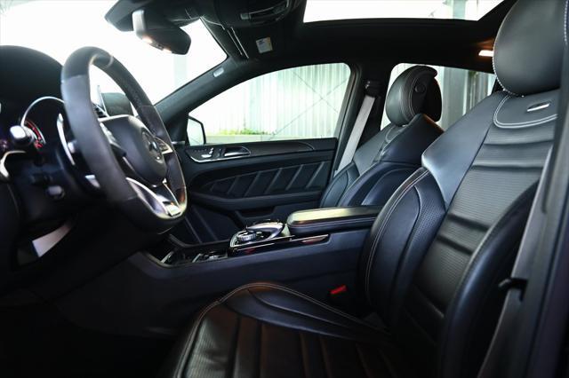 Photo of 2019 Black Mercedes-Benz AMG GLE 63