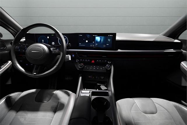 Photo of 2024 Serenity White Hyundai SONATA