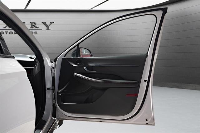 Photo of 2024 Serenity White Hyundai SONATA
