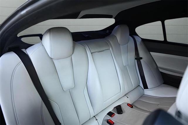 Photo of 2015 Singapore Gray Metallic BMW M6