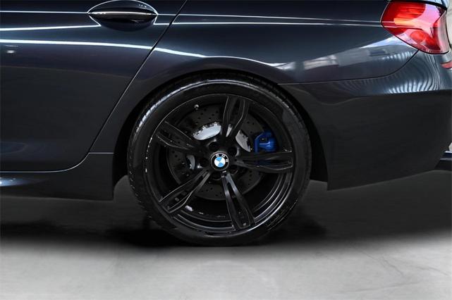 Photo of 2015 Singapore Gray Metallic BMW M6