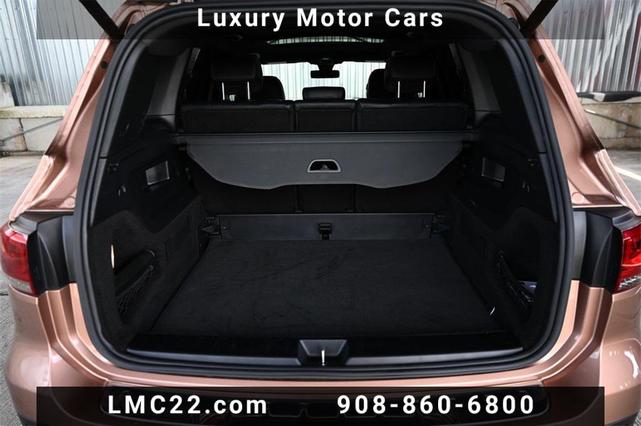 Photo of 2021 Rose Gold Metallic Mercedes-Benz GLB 250