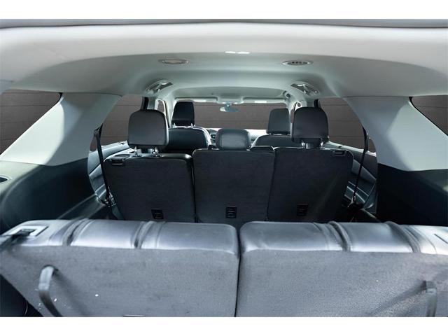 Photo of 2023 Carbonized Gray Metallic Ford Explorer