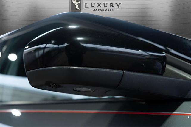 Photo of 2023 Carbonized Gray Metallic Ford Explorer