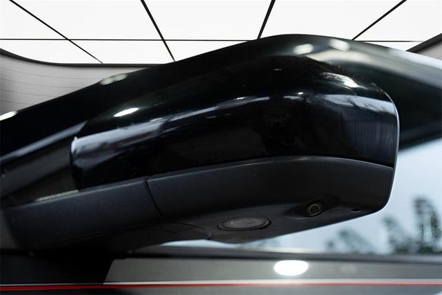 Photo of 2023 Carbonized Gray Metallic Ford Explorer