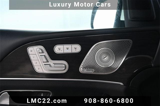 Photo of 2021 Polar White Mercedes-Benz GLS 450