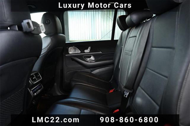 Photo of 2021 Polar White Mercedes-Benz GLS 450