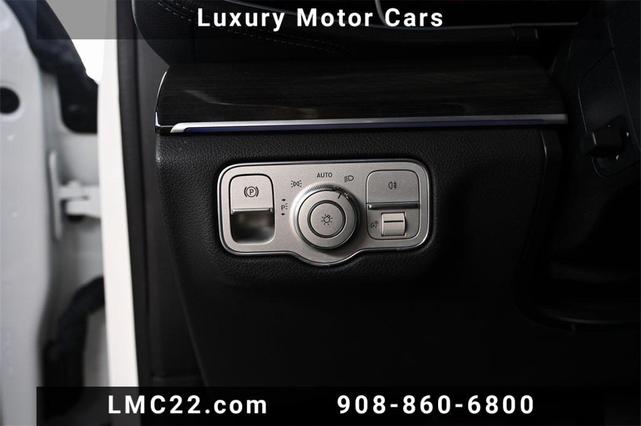 Photo of 2021 Polar White Mercedes-Benz GLS 450