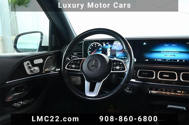 Photo of 2021 Polar White Mercedes-Benz GLS 450