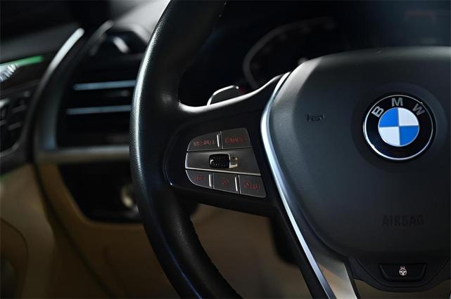 Photo of 2022 Alpine White BMW X4