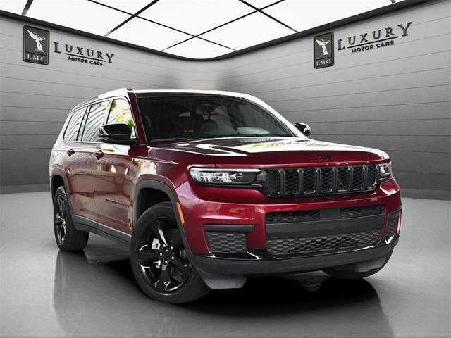 Photo of 2023 Velvet Red Pearlcoat Jeep Grand Cherokee L