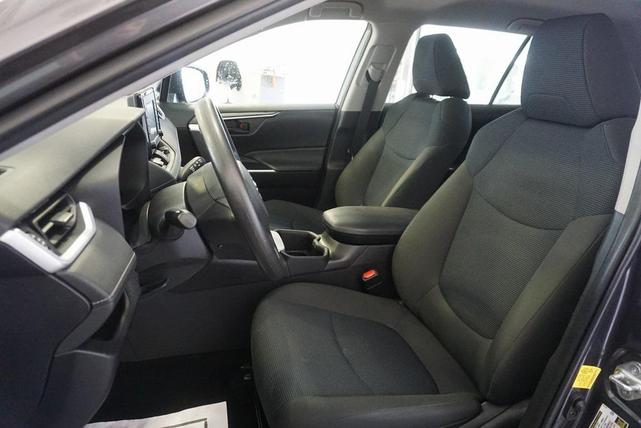 Photo of 2022 Magnetic Gray Metallic Toyota RAV4