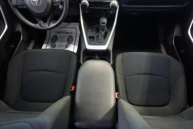 Photo of 2022 Magnetic Gray Metallic Toyota RAV4