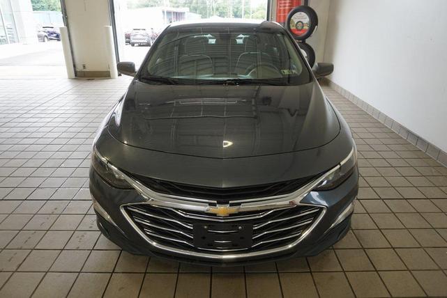Photo of 2019 Shadow Gray Metallic Chevrolet Malibu