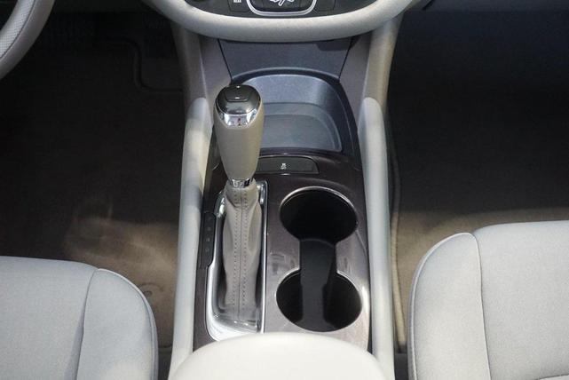 Photo of 2019 Shadow Gray Metallic Chevrolet Malibu