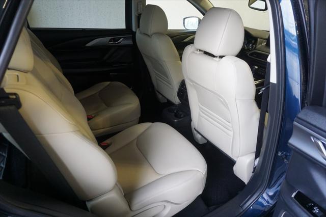 Photo of 2020 Deep Crystal Blue Mica Mazda CX-9