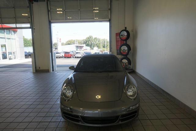 Photo of 2008 Atlas Gray Metallic Porsche 911