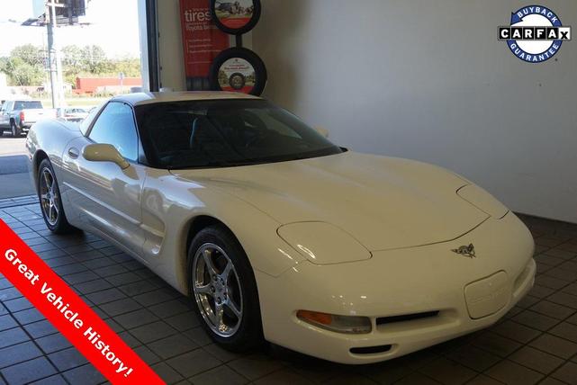 Photo of 2003 Speedway White Chevrolet Corvette